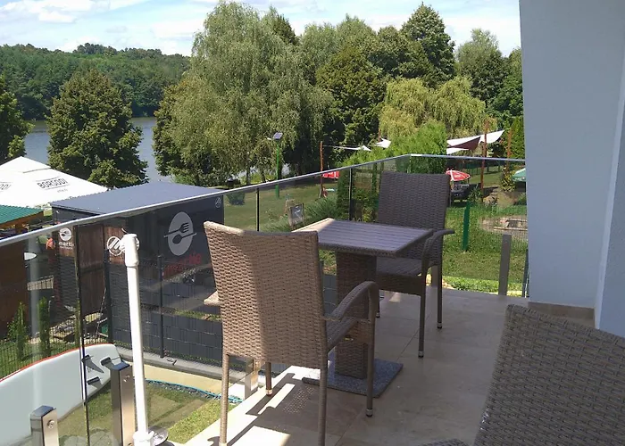 Tofeny Orsegi Vendeghaz * Zalalövő